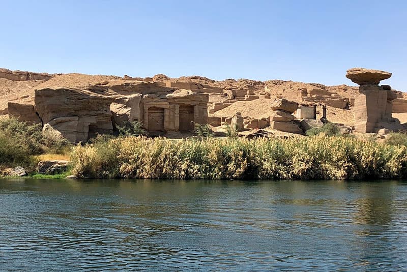 amazed by egypt nile cruise noble tombs