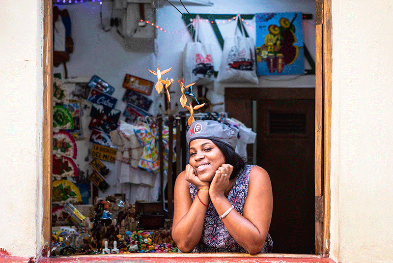 Cuba Havana Business Owner DanitaDelimont RM CA11 JAN0110 800x535
