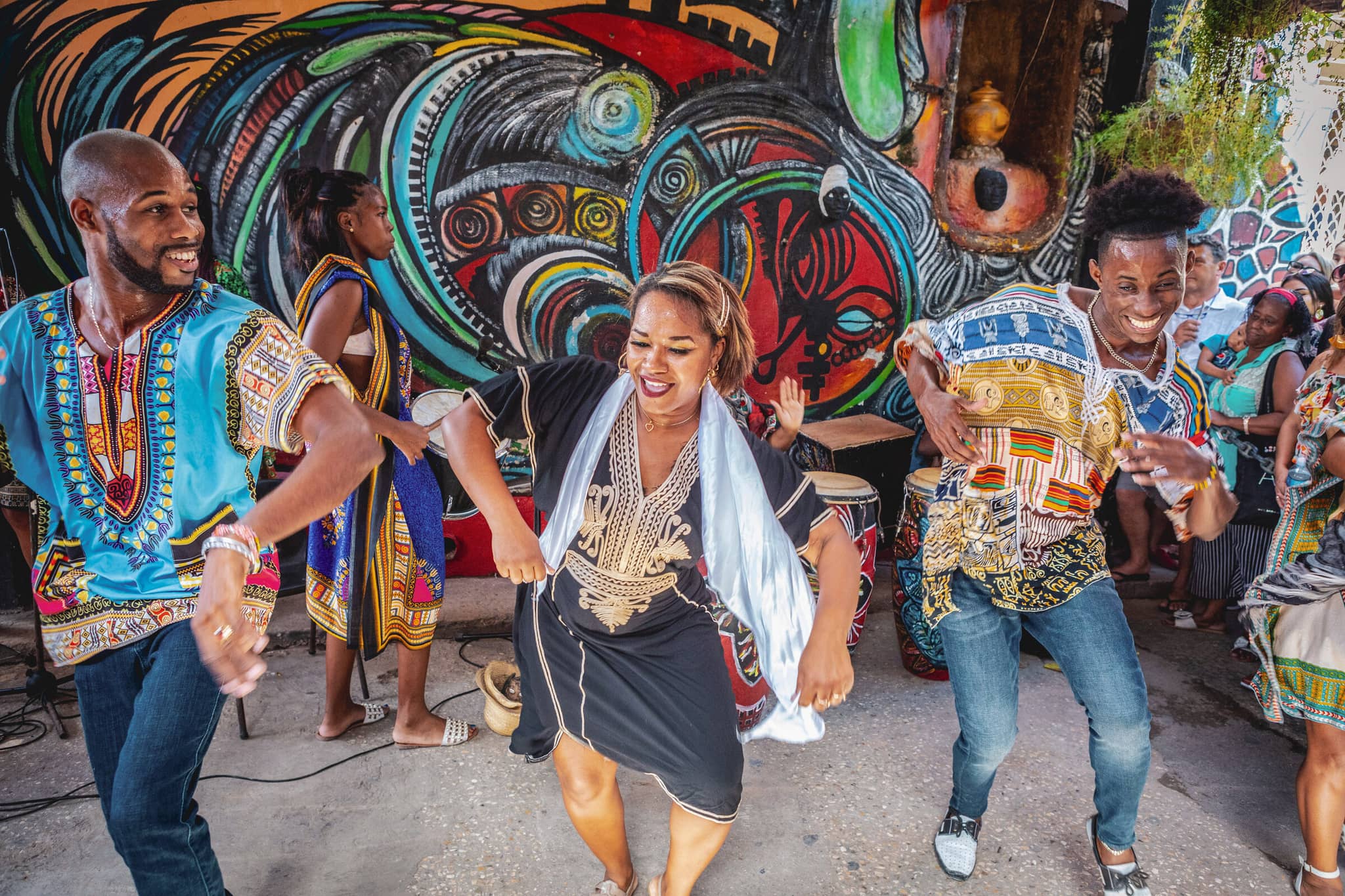 The Soul of Cuba gallery Gallery Cuba Rumba dancers DanitaDelimont RM CA11 JAN0034