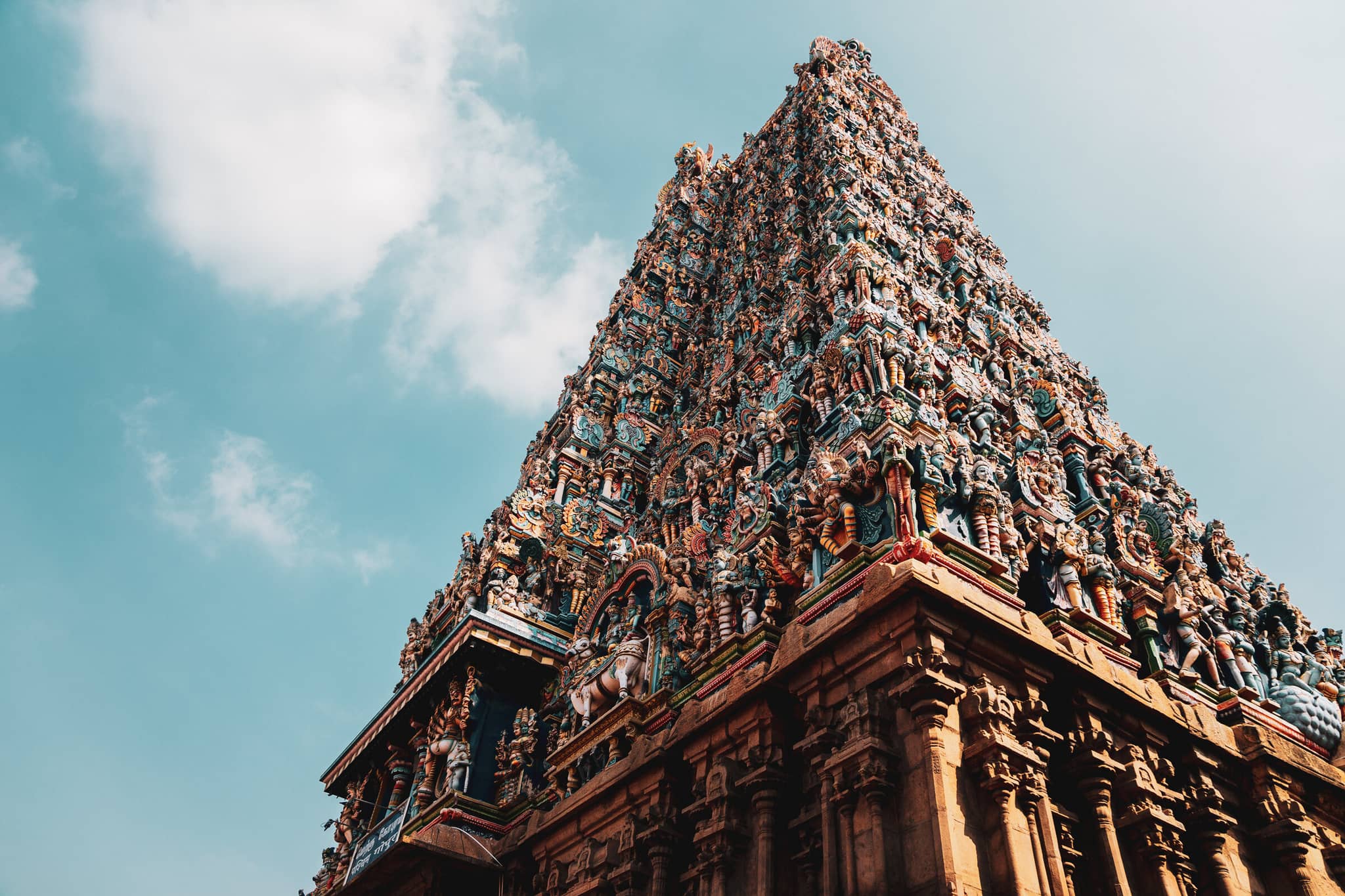 Into the Heart of South India gallery Gallery2 Meenakshi Amman Temple Madurai India AdobeStock 188990465