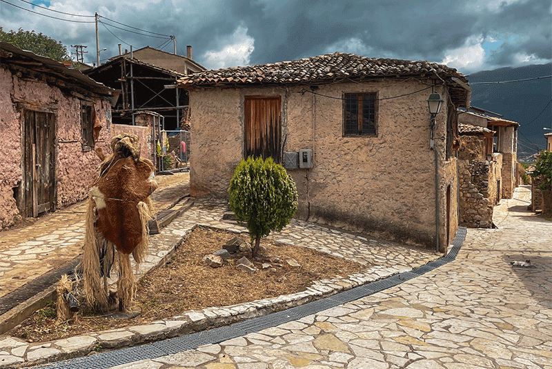 Greece Amfissa IMG 0309 Don George 800x535