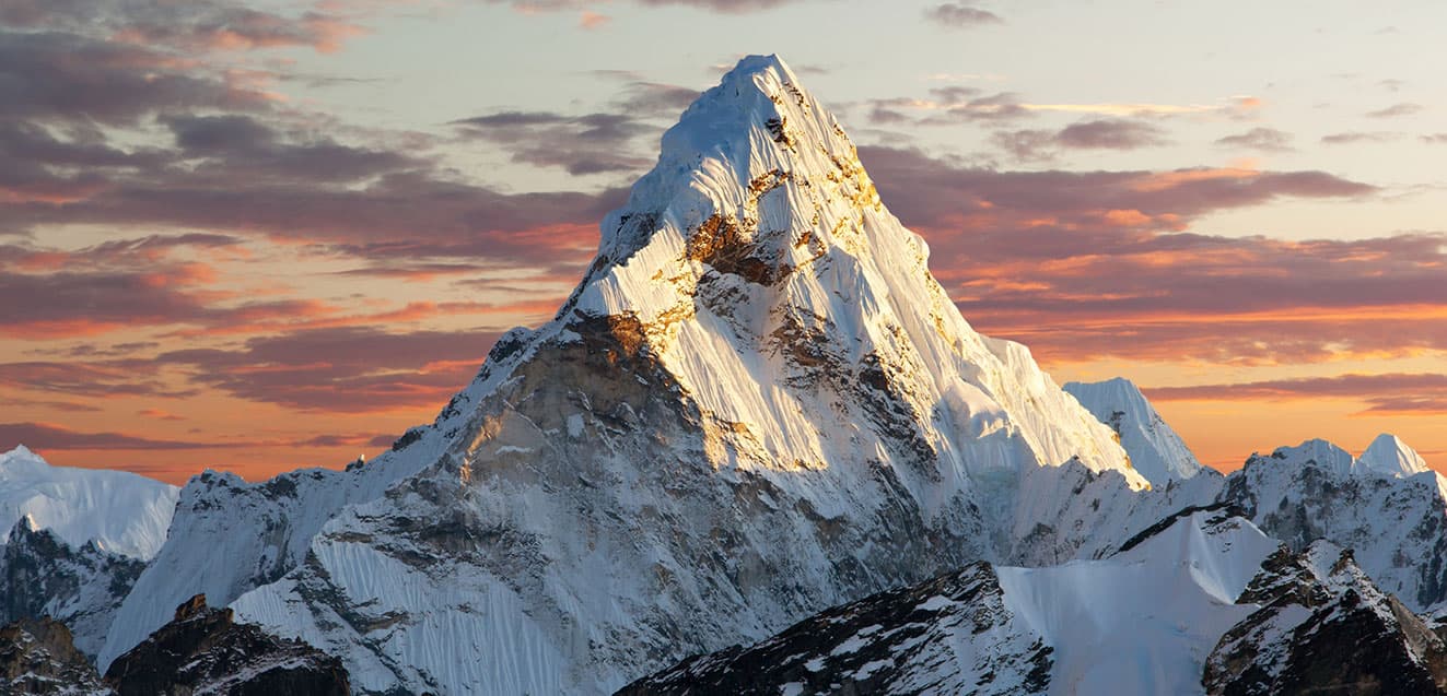 Nepal Mt. Everest Ama Dablam Sunset DanielPrudek iStock 4786270800 1323x637 1