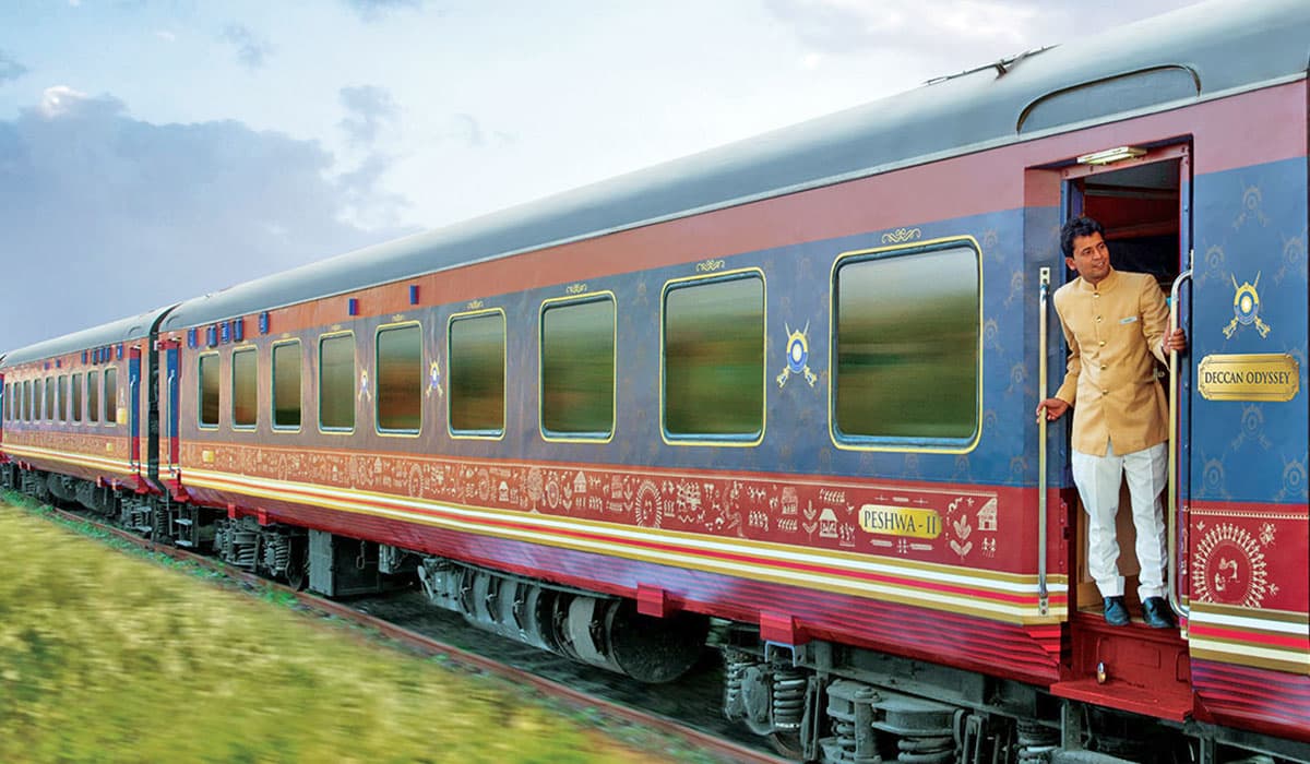 Deccan Odyssey Exterior