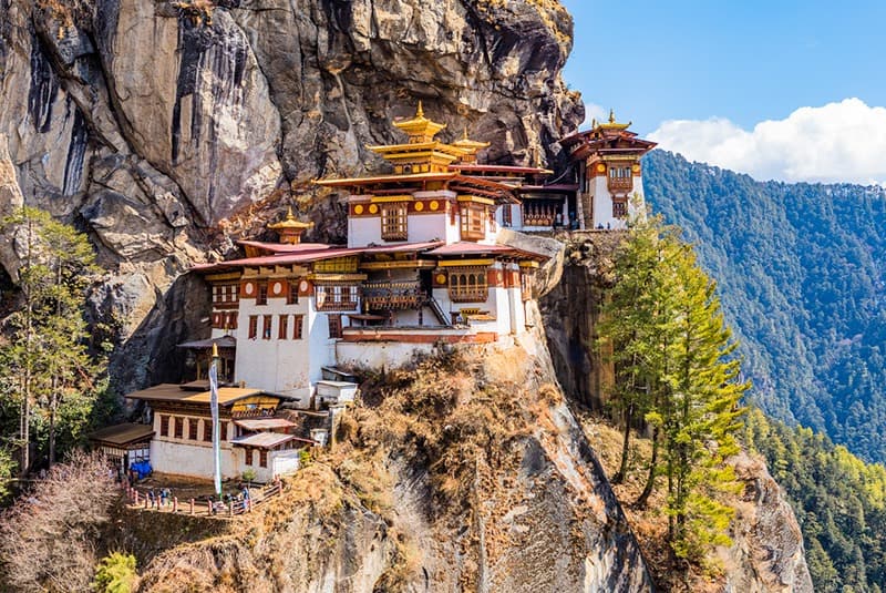 bhutan paro takstang tigers nest hillside