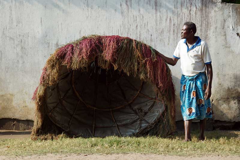 jesse knight unexpected west africa zangbeto mask dance2