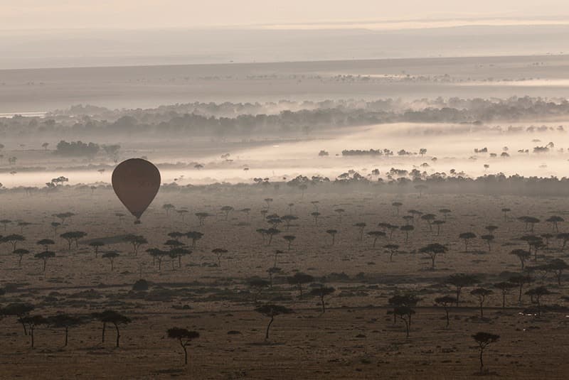 kenya masai marai hot air balloon sunrise