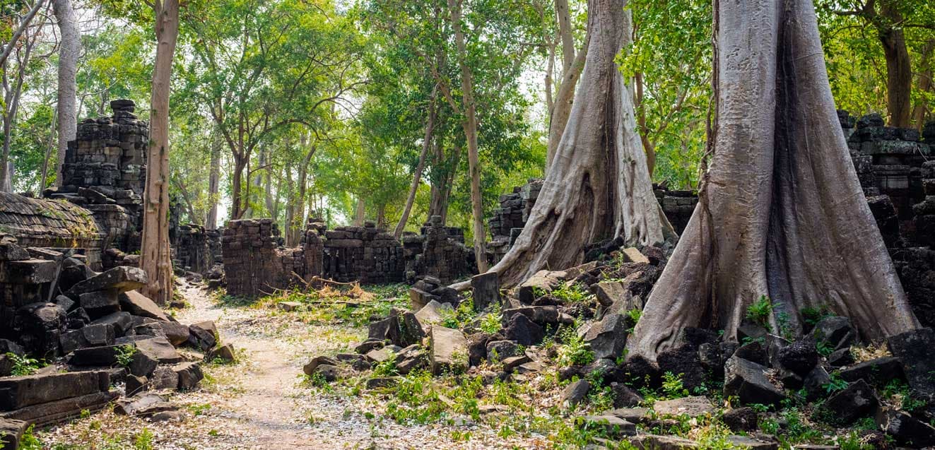 main cambodia angkorian ruins banteay chhmar geoex