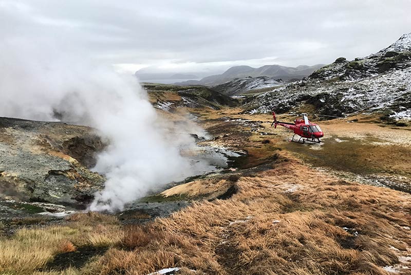 Iceland tour by helicopter
