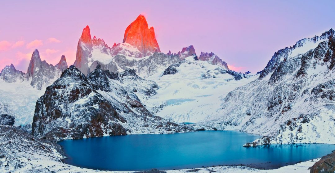 Sunrise on Mount Fitz Roy and Laguna de los Tres, Los Glaciares National Park, Patagonia, Argentina