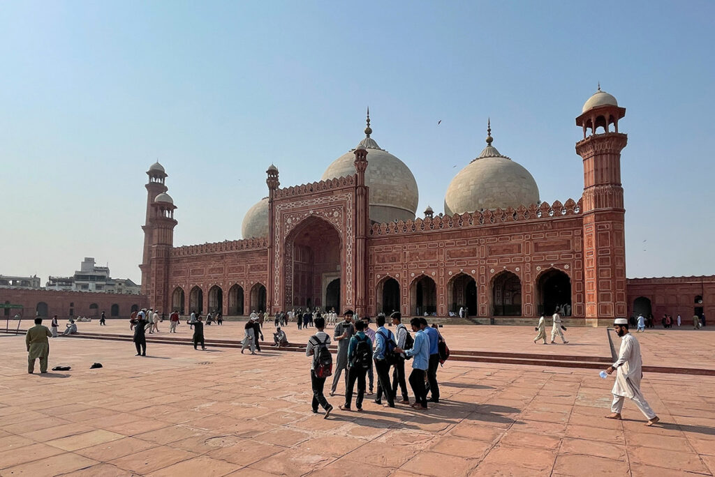 Courtyard and exterior of the Badshahi Mosque in Lahore, Pakistan