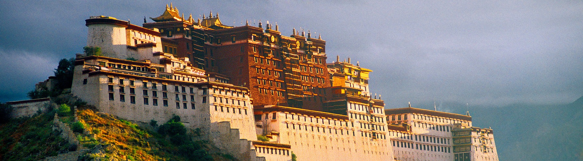 Potala Palace at dawn, Lhasa, Tibet